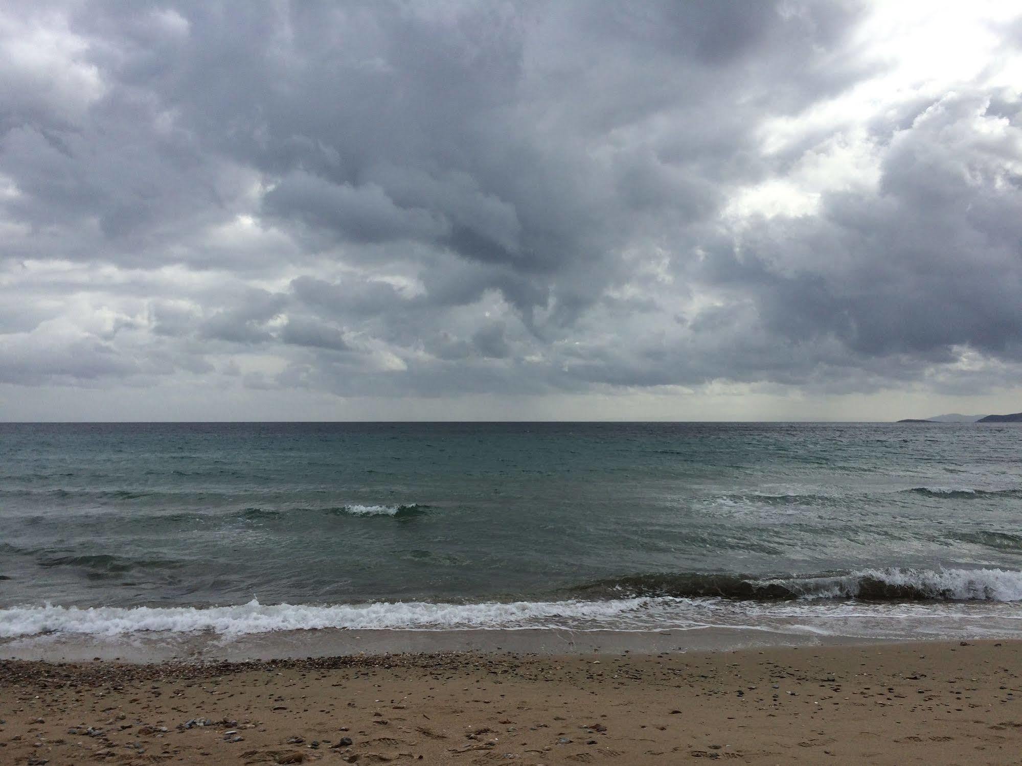 Beachfront Downtown Apartment Artemida (Attica)