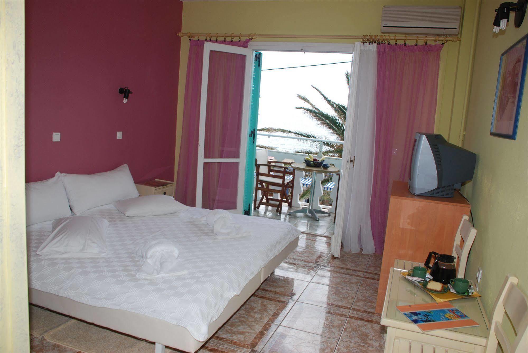 Hotel Kokkari Beach Hotel