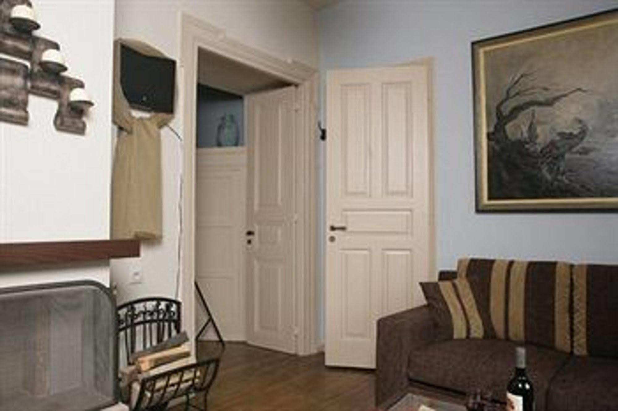 Guest house Archontiko Pantou 2*