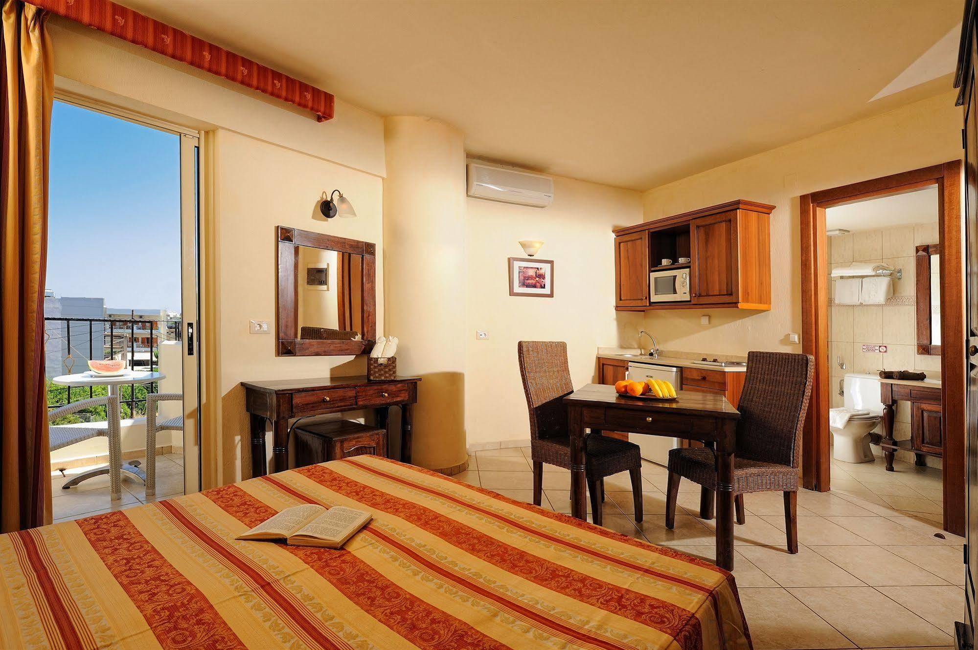 Anesis Blue Boutique Hotel 3*