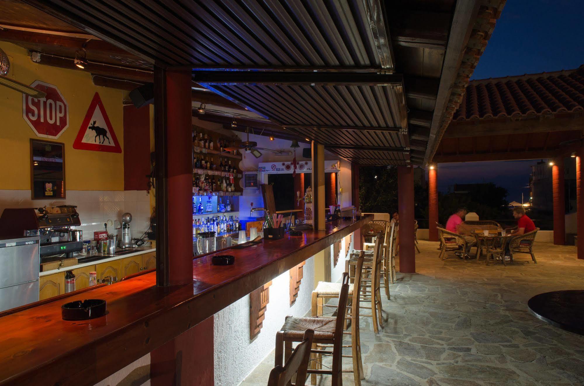 Aparthotel Anema By The Sea 2*