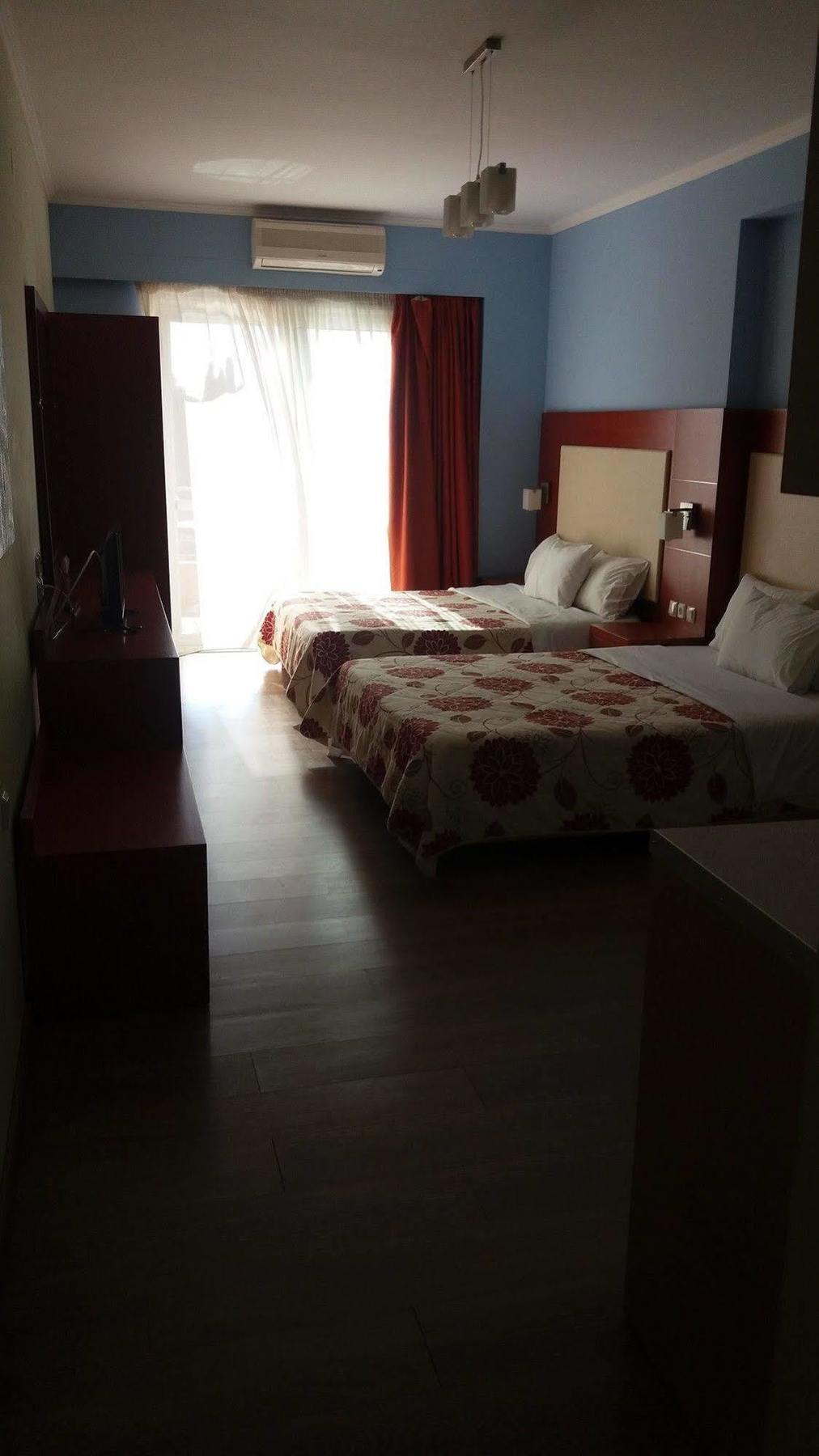 Agnanti Hotel