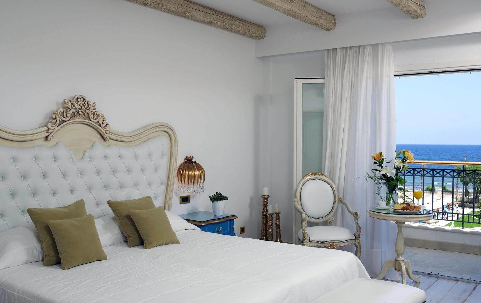 Mitsis Selection Laguna Resort Hersonissos (Crete)