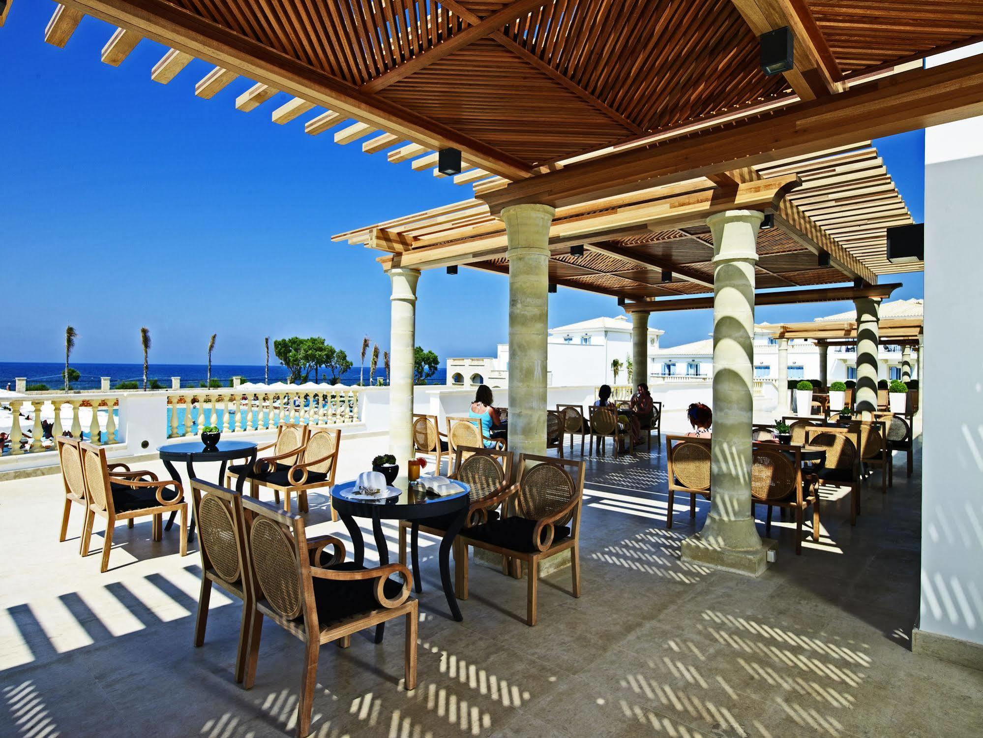 Mitsis Selection Laguna Resort