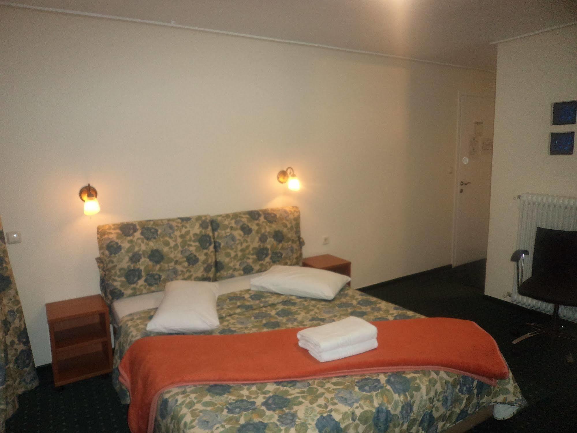 Nestorion Hotel 2*