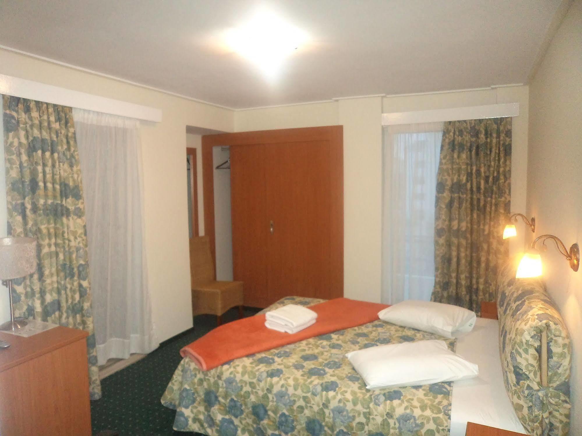 Hotel Nestorion 2*