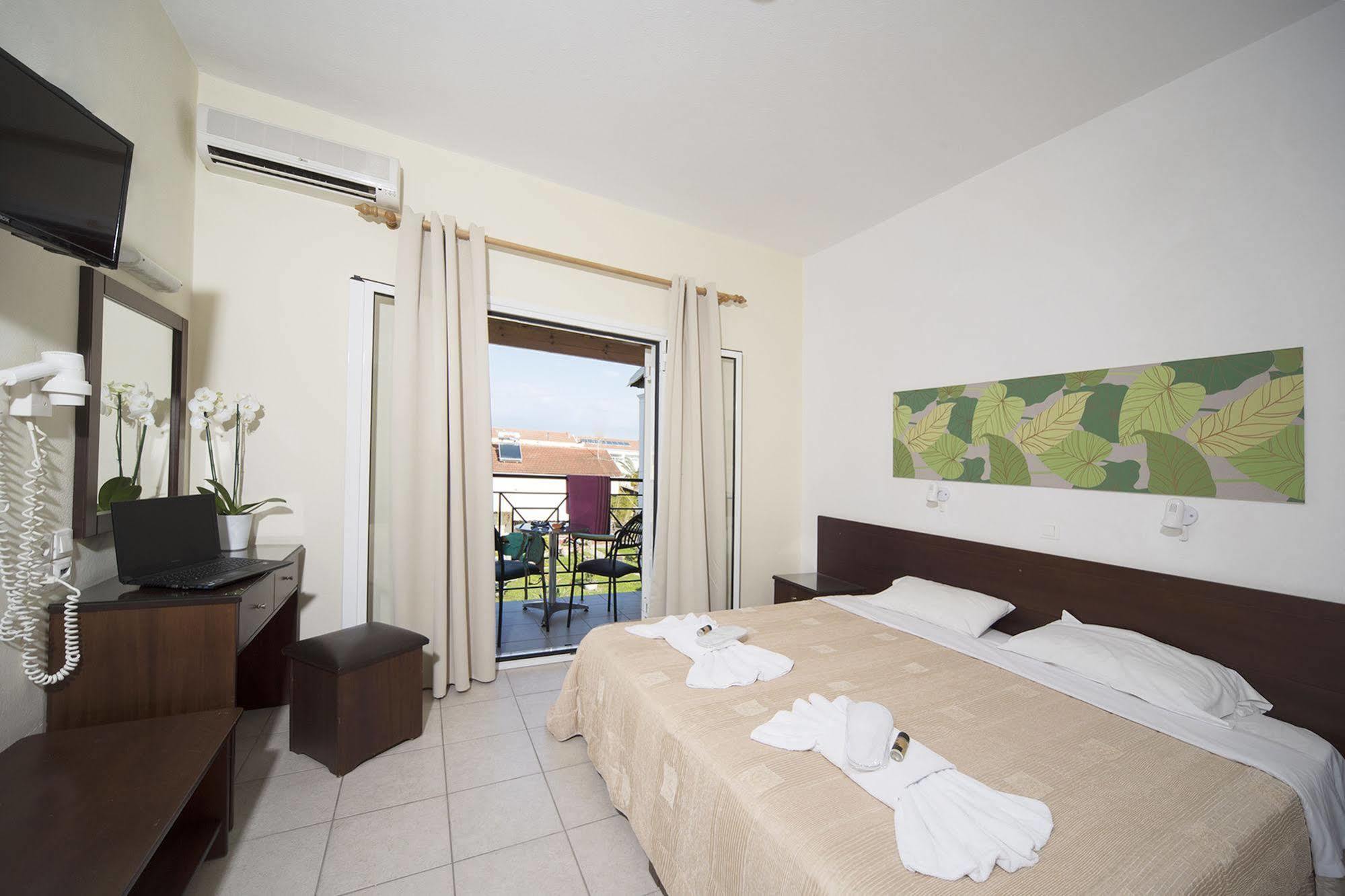 Metaxa Apartment *
