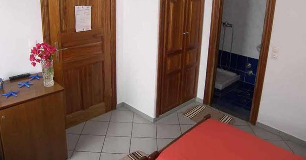 Eleni Guest house