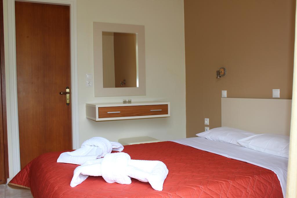 Melisti 3*
