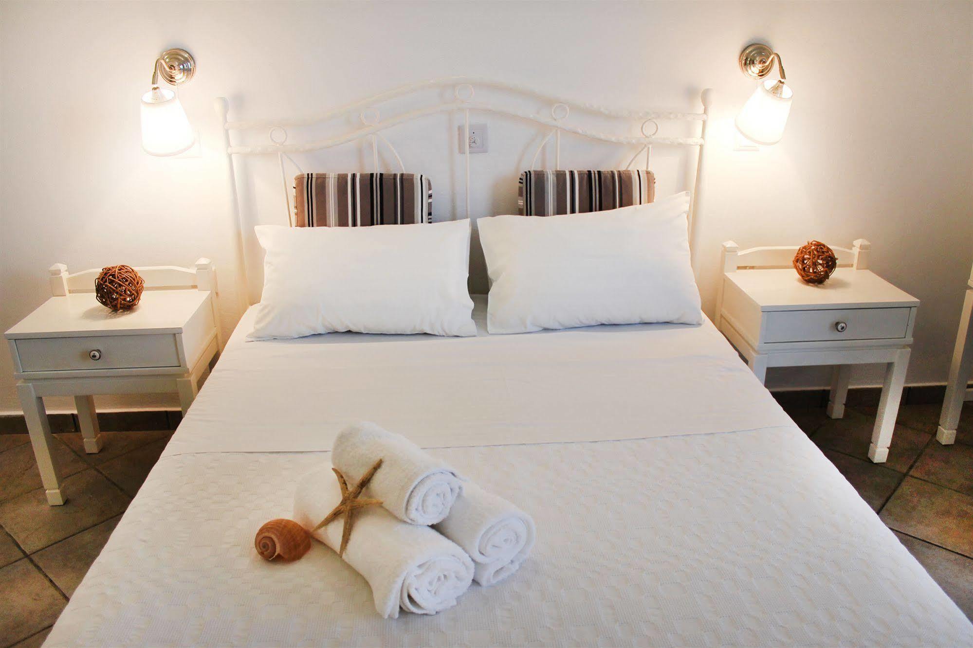 Aparthotel Nissiotiko Drios