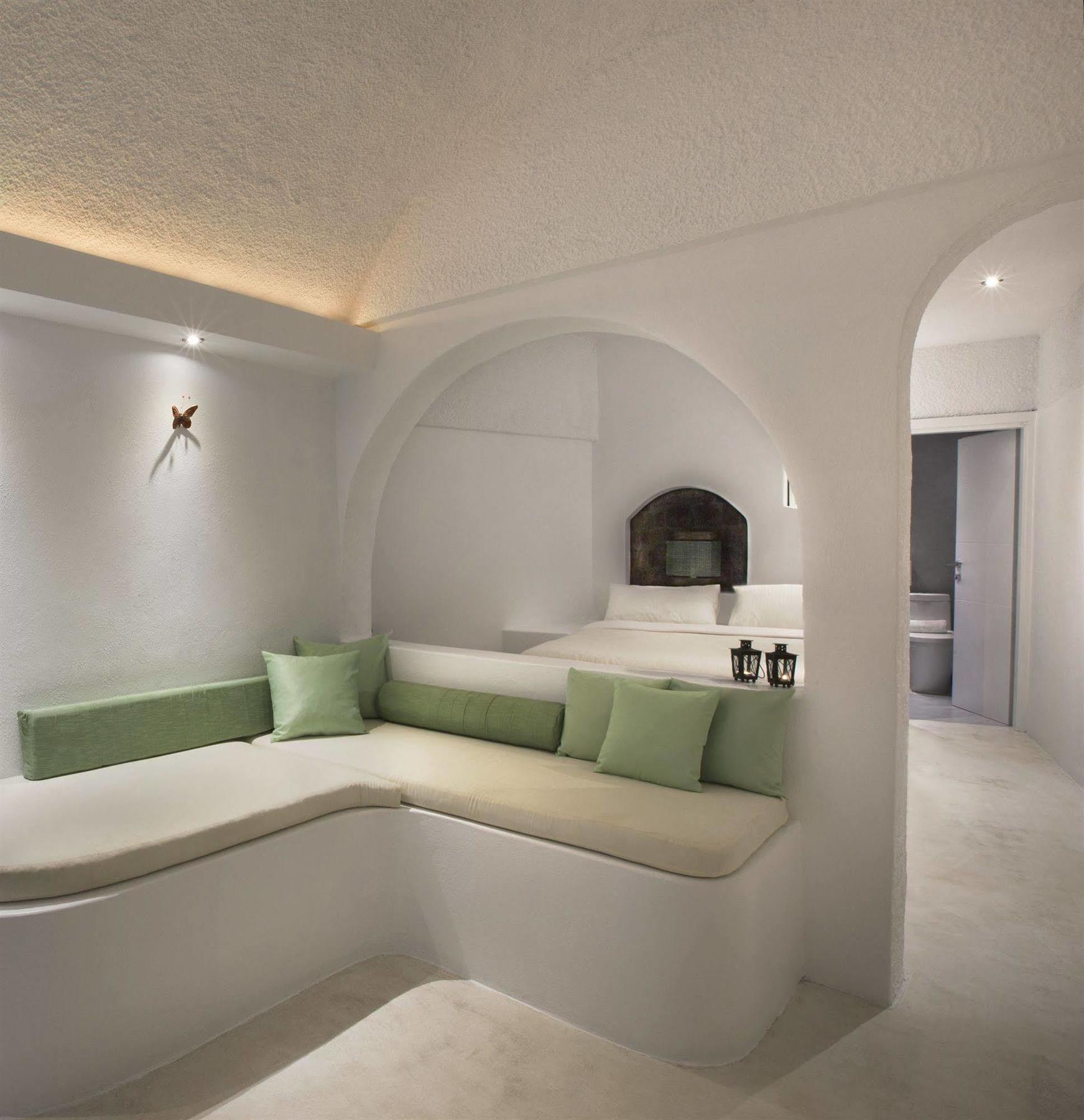 Hotel Abyssanto And Imerovigli (Santorini)
