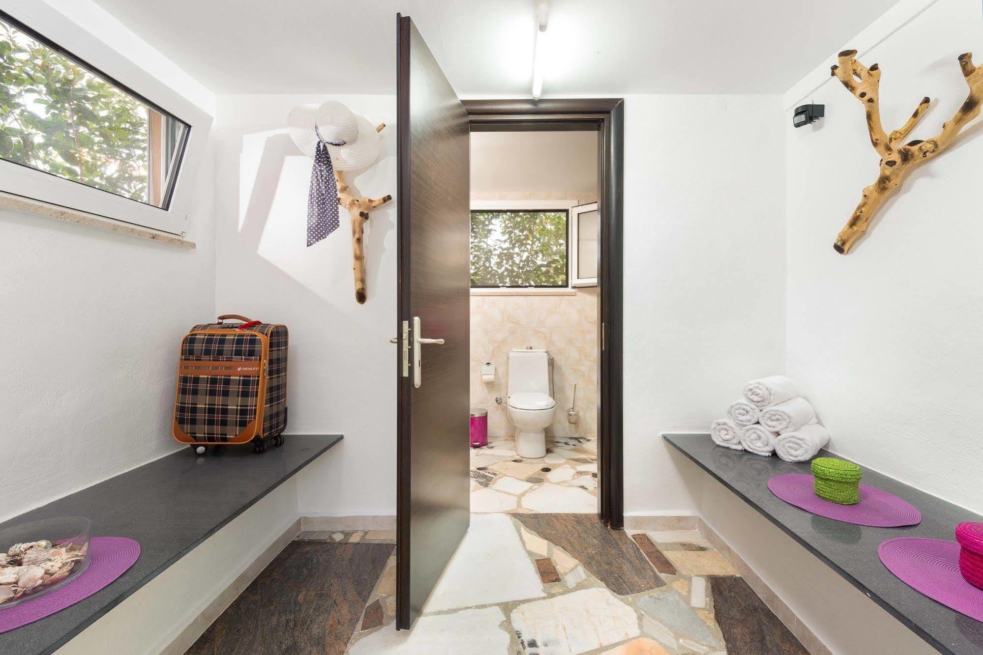 Elefteria Apts & Aparthotel Kolymbia
