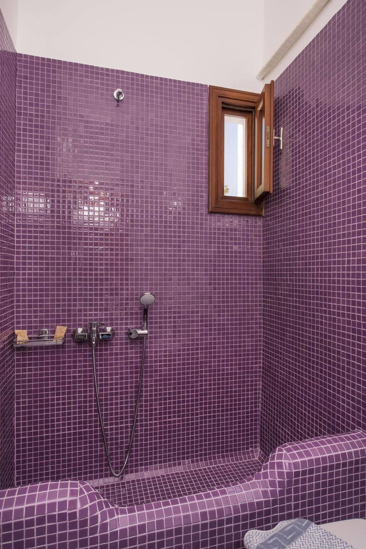 Voula Aparthotel 4*