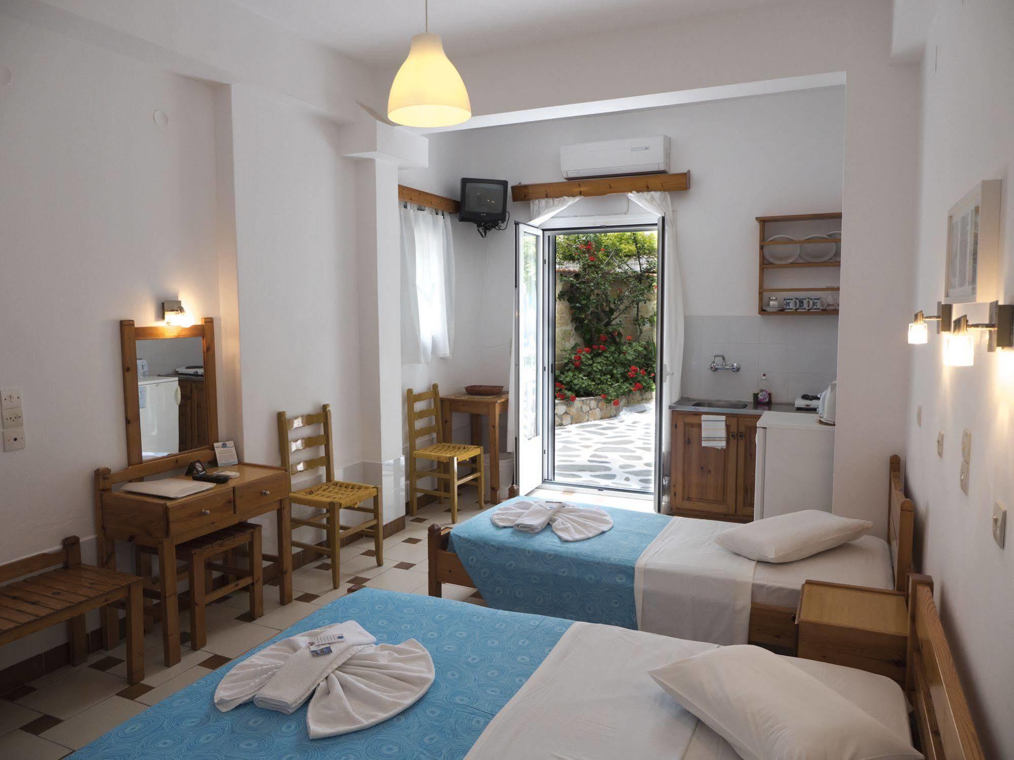 La Selini 3* Parikia (Paros)