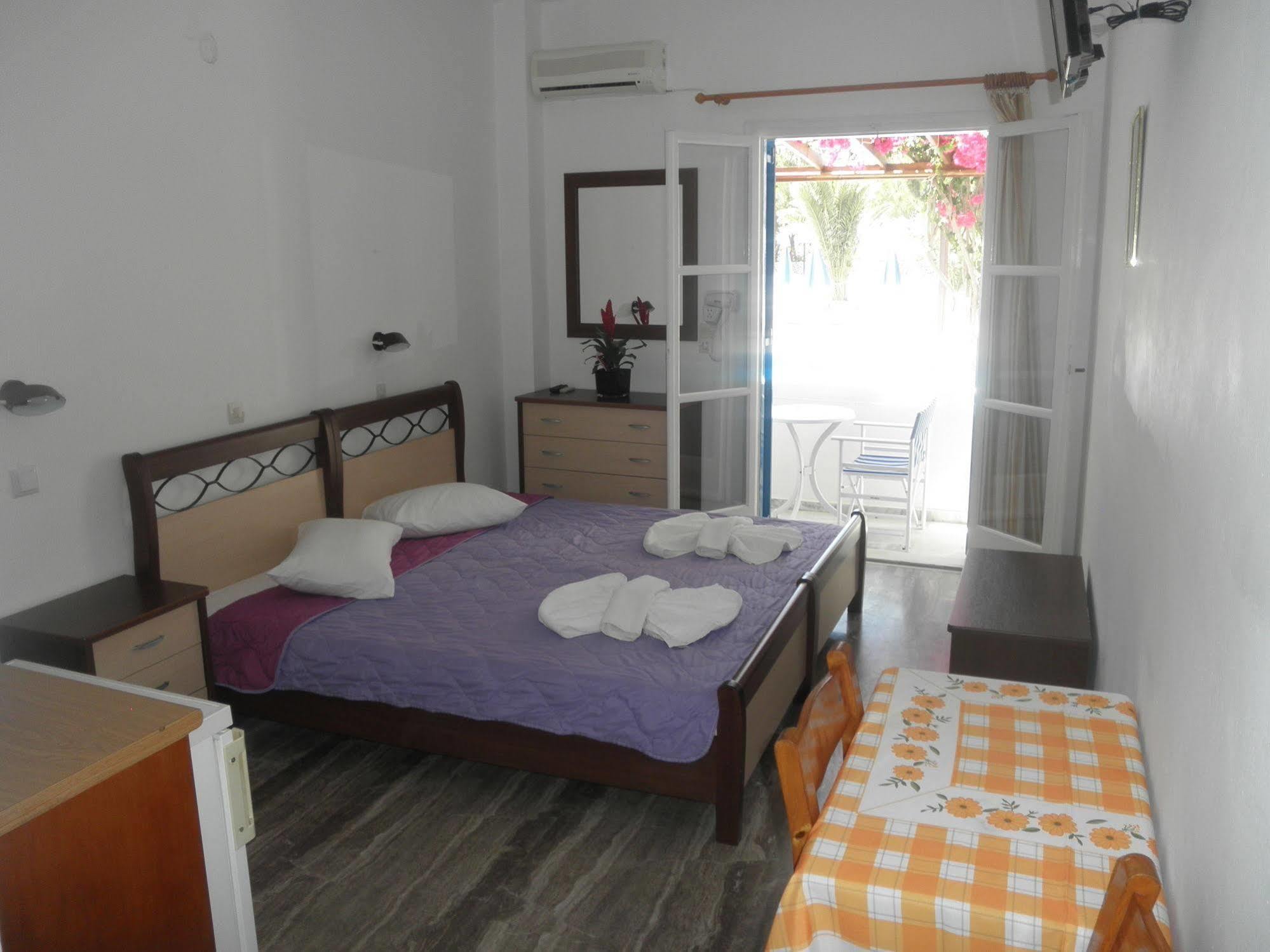 Aparthotel Clio 2*