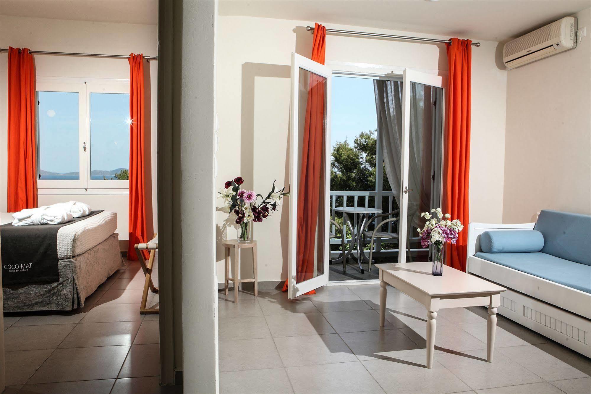 Hotel Ikion Eco Boutique 3*