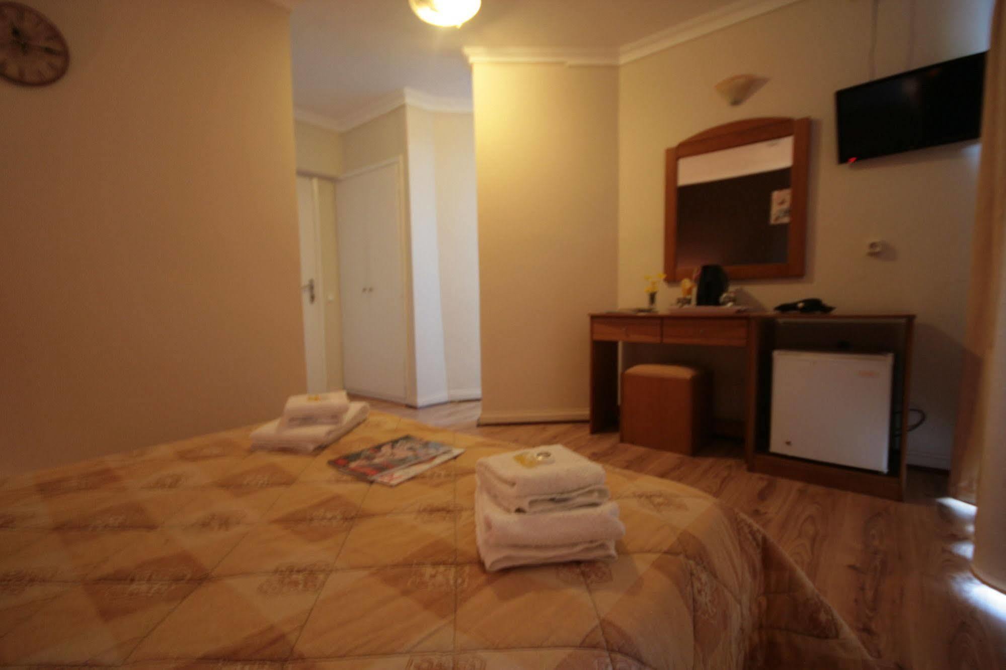 Hotel Parthenis Riviera Voula