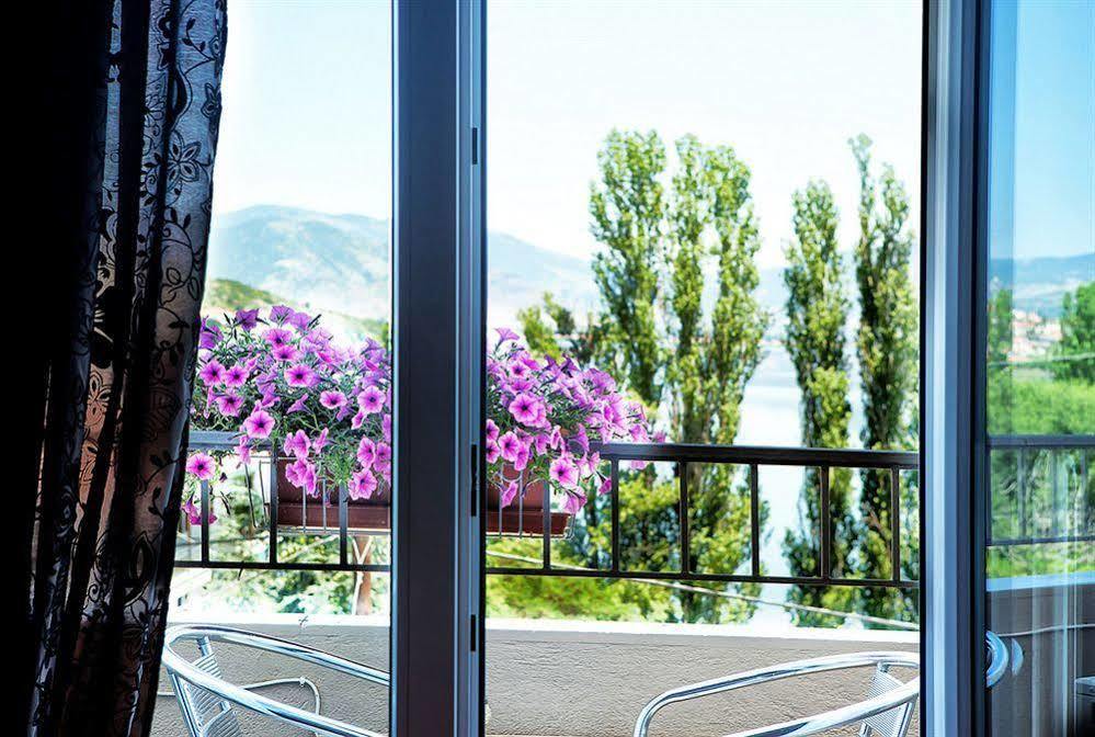 Anastassiou - Bike And Motorcycle Friendly 2*