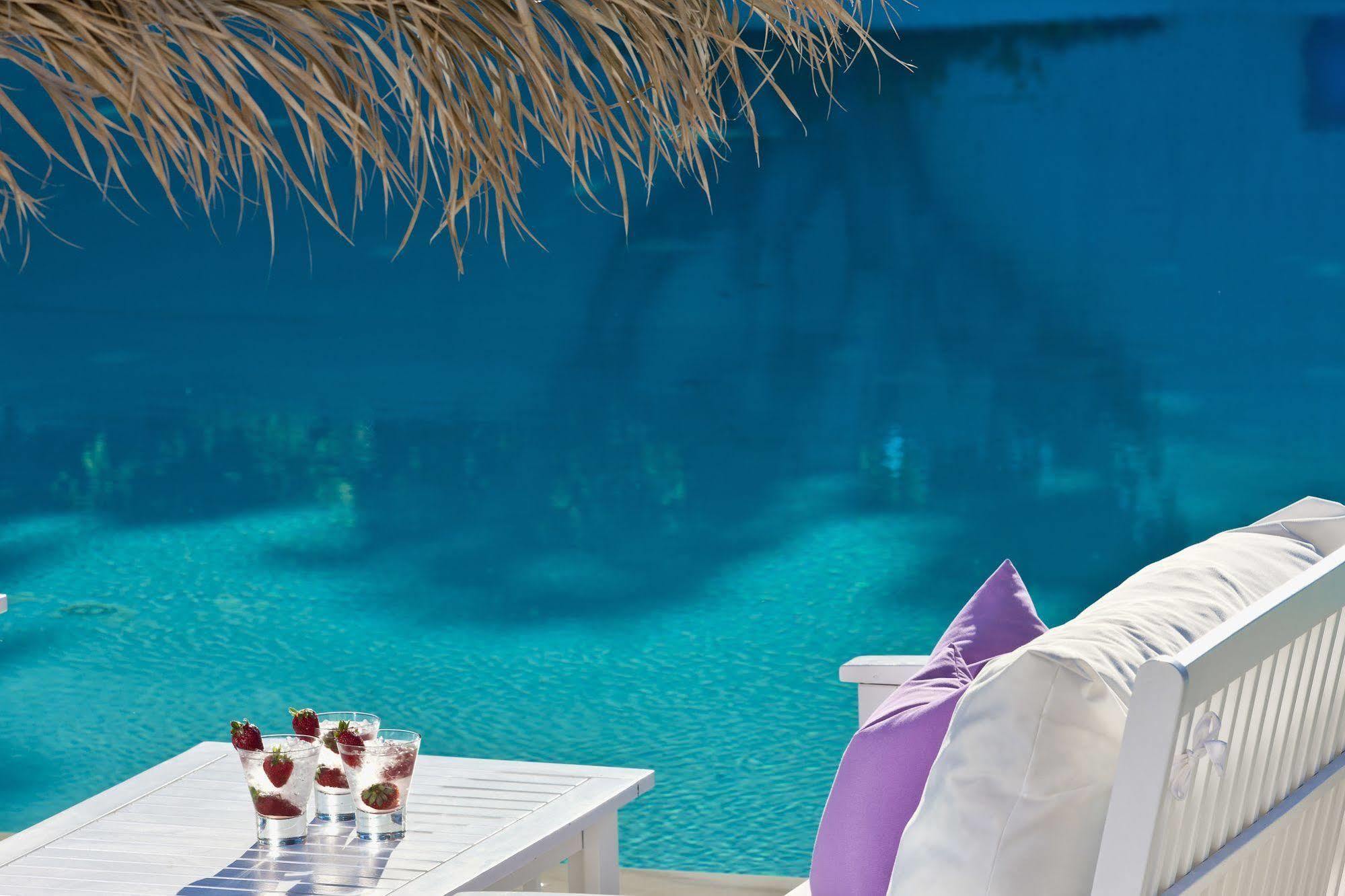 Acqua Vatos Santorini Hotel 3*