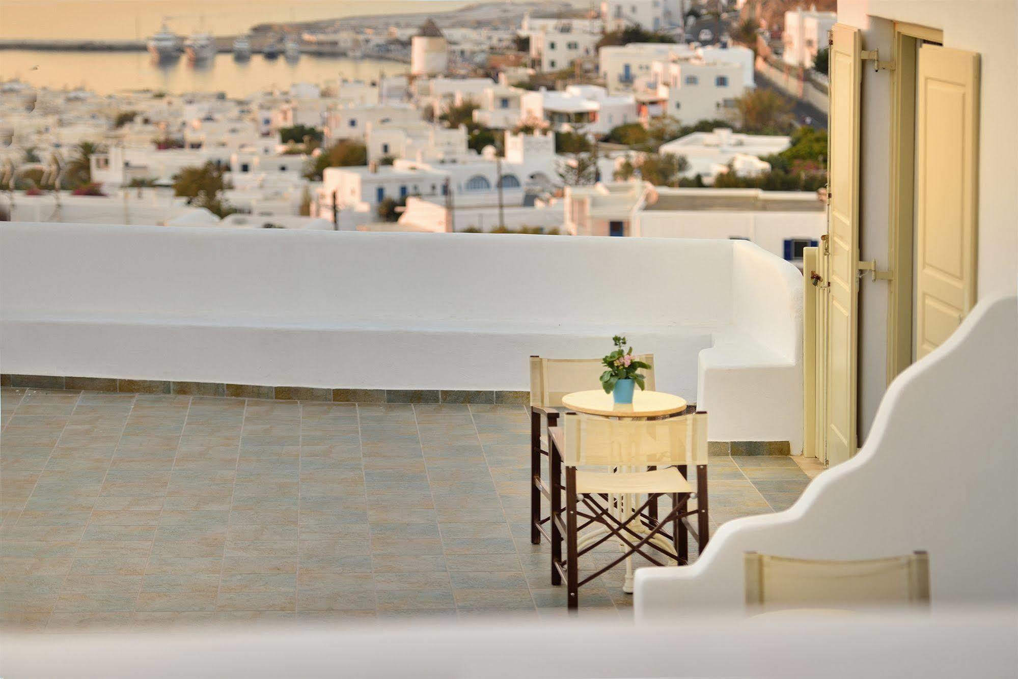 Pelican Hotel Mykonos Town