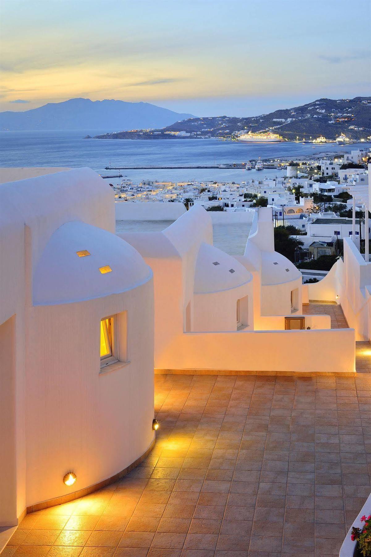 Pelican Hotel Mykonos Town