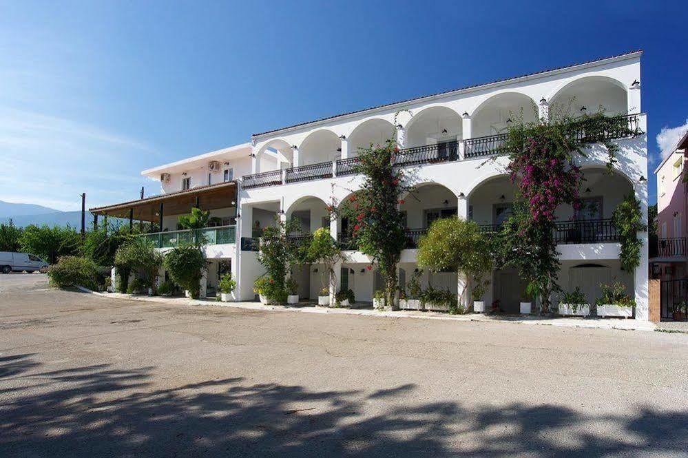 Athina Hotel