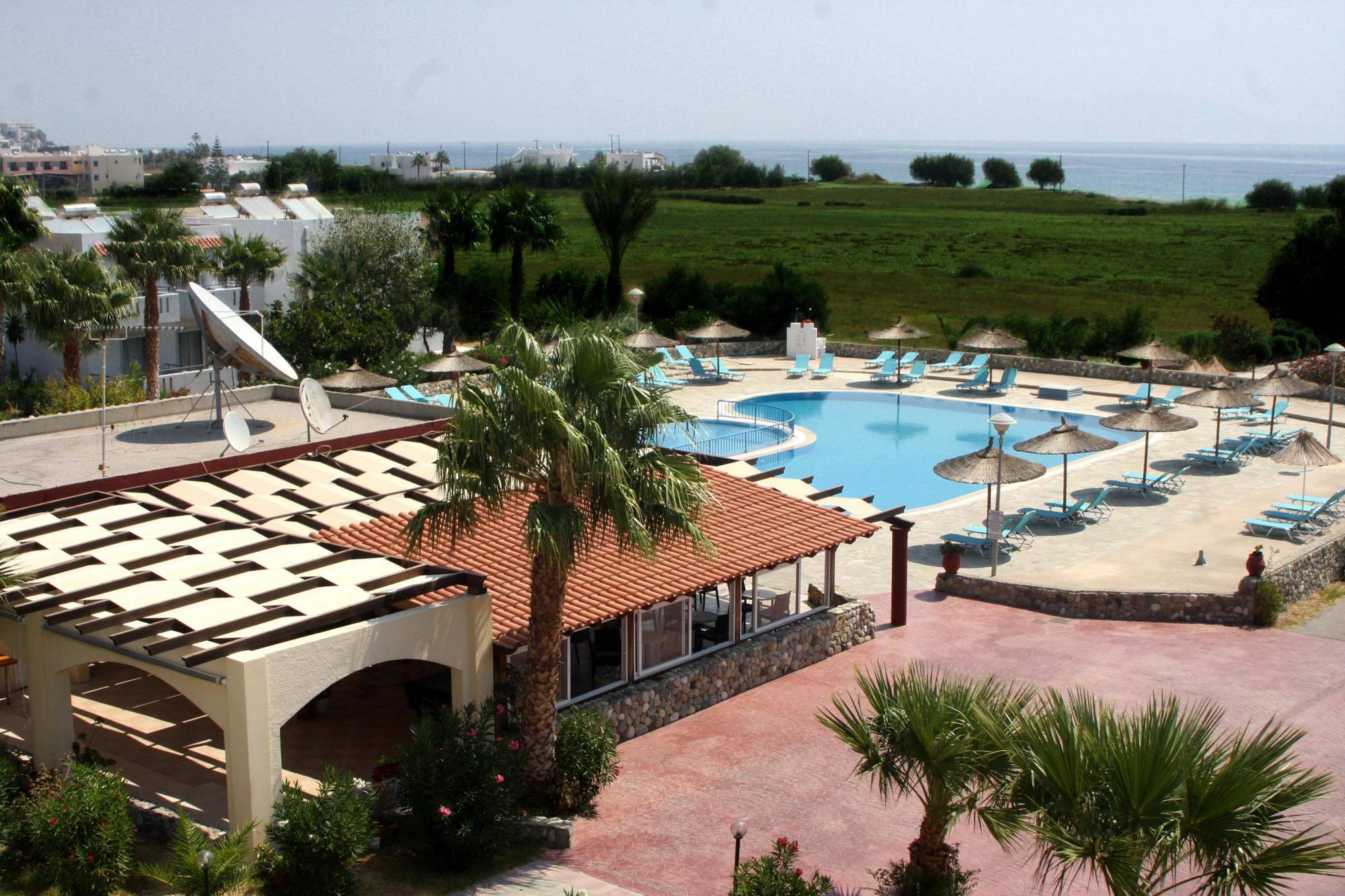 Evripides Village Hotel 4*