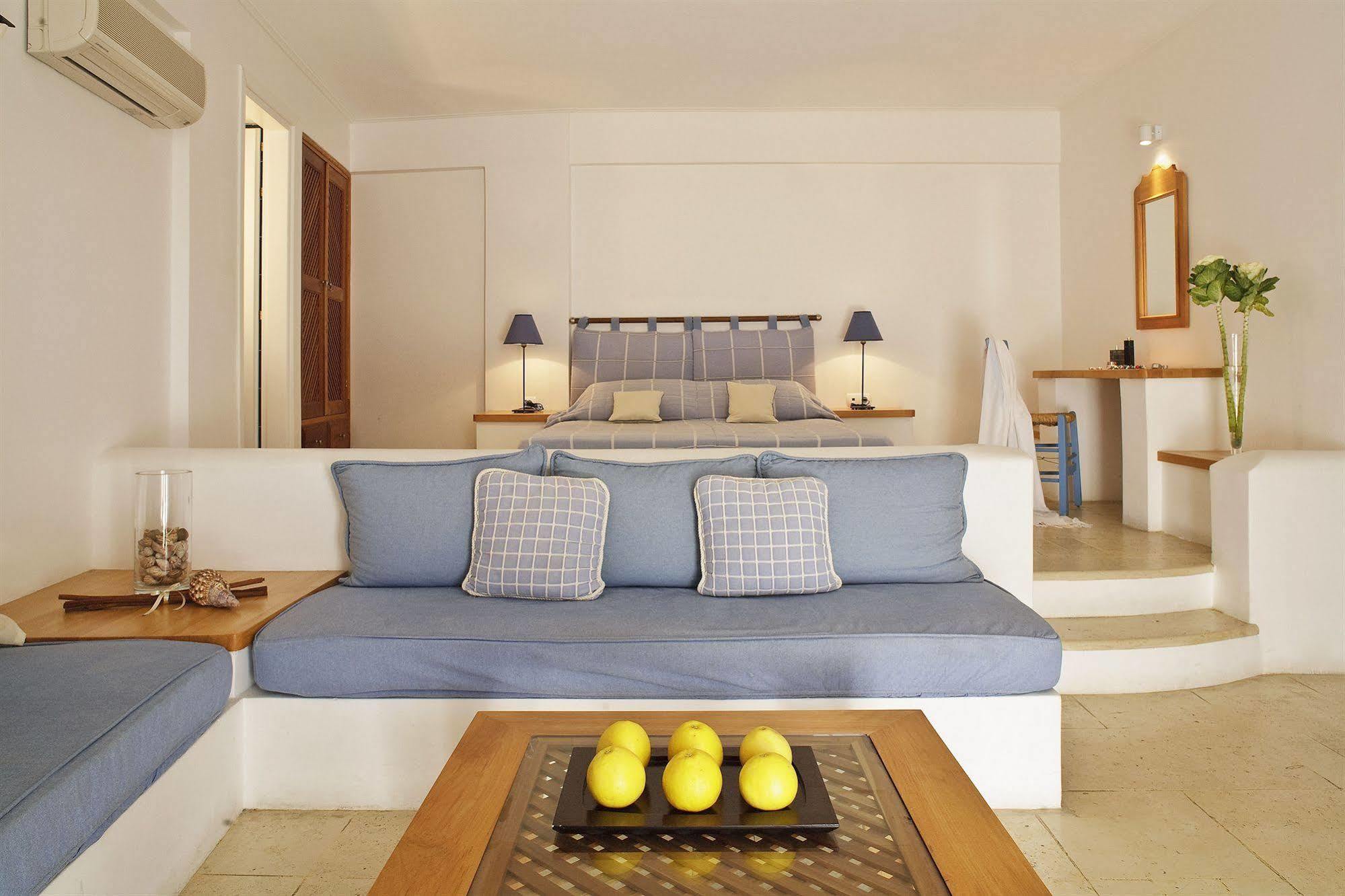 Tamarix Del Mar 5* Kamari (Santorini)