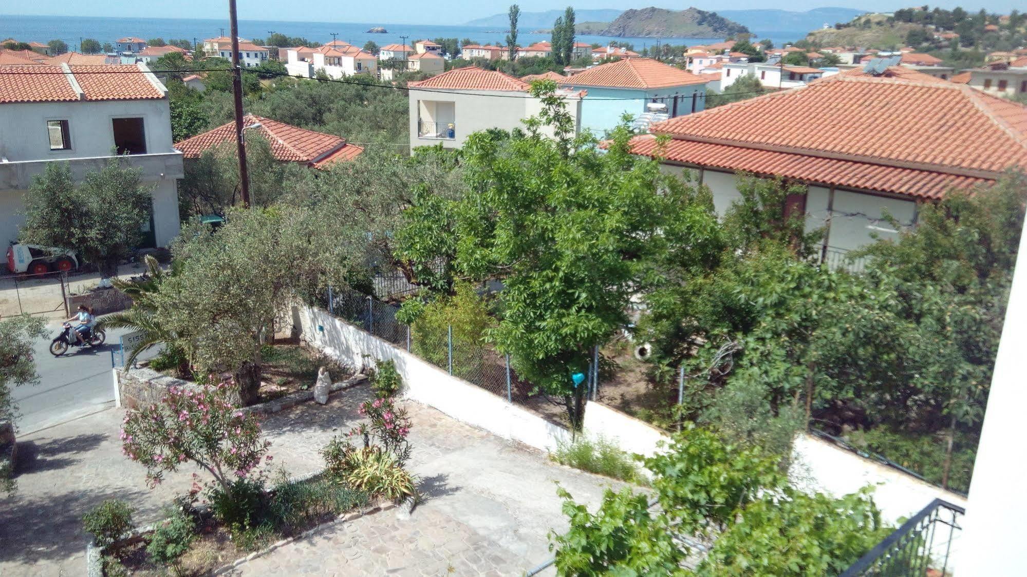 Anessis Cosmos Aparthotel Anaxos