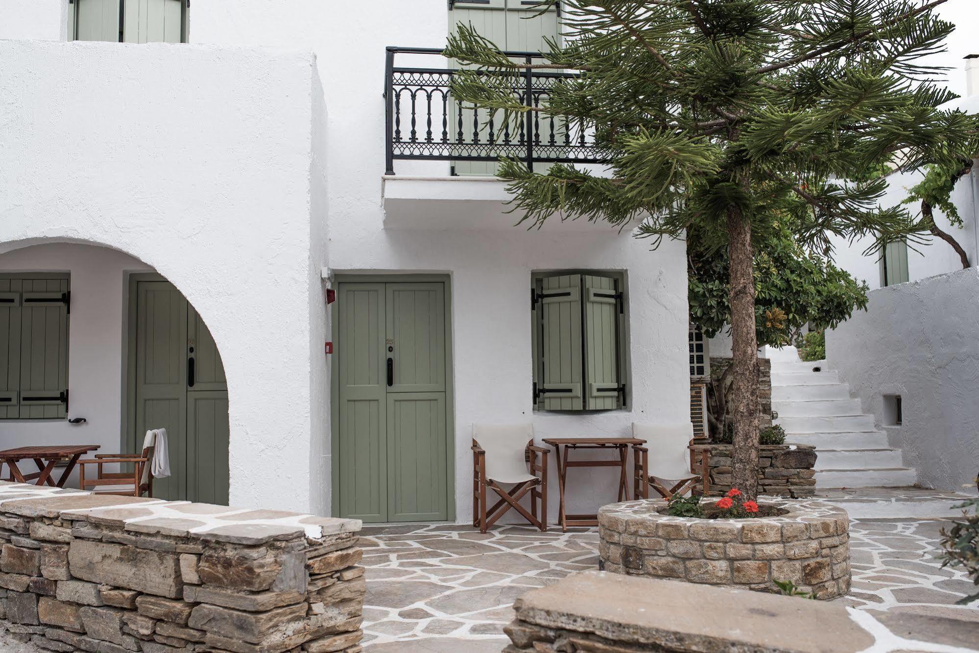 Nastasia Village Aparthotel 2*