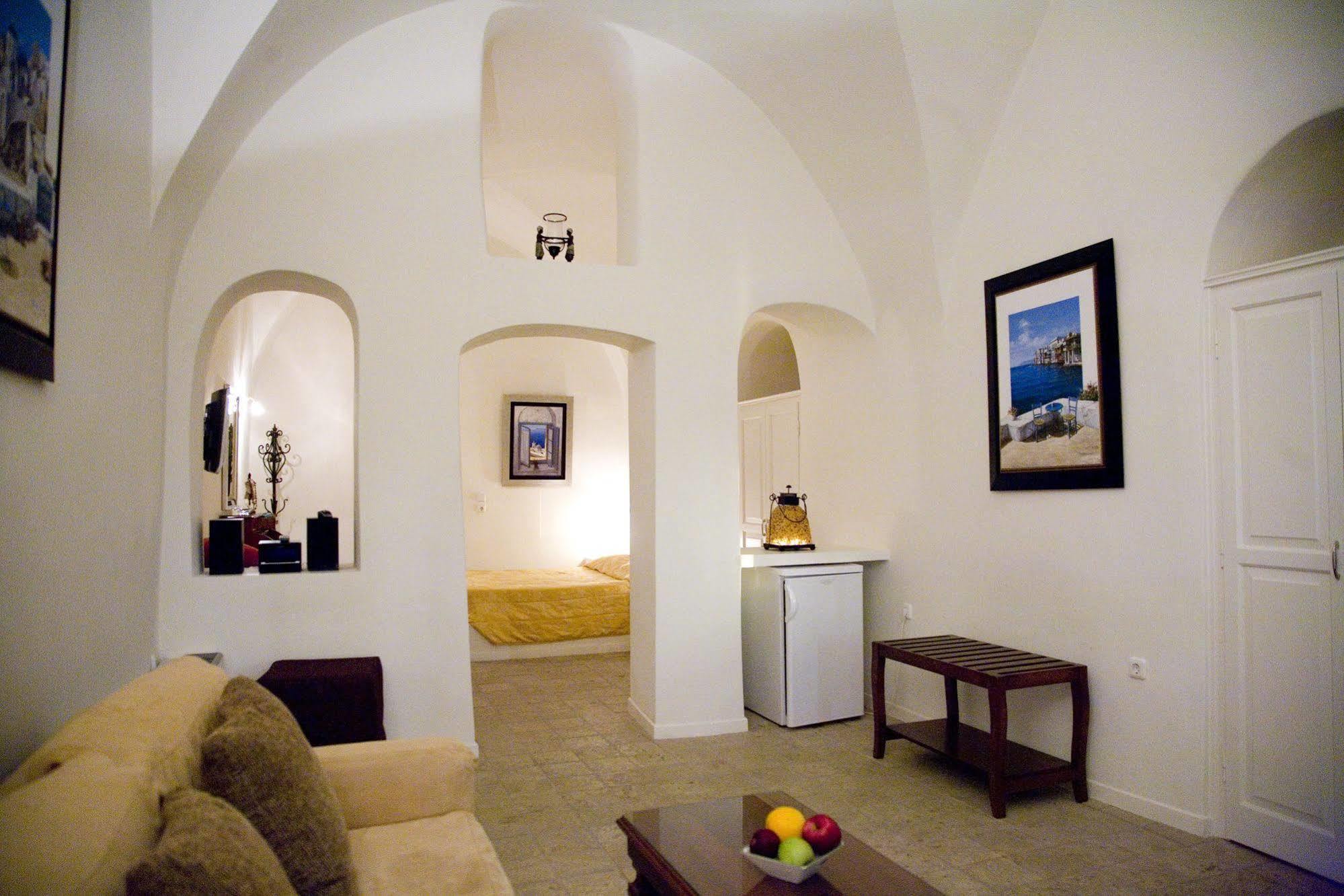Hotel Adamis Majesty 3*