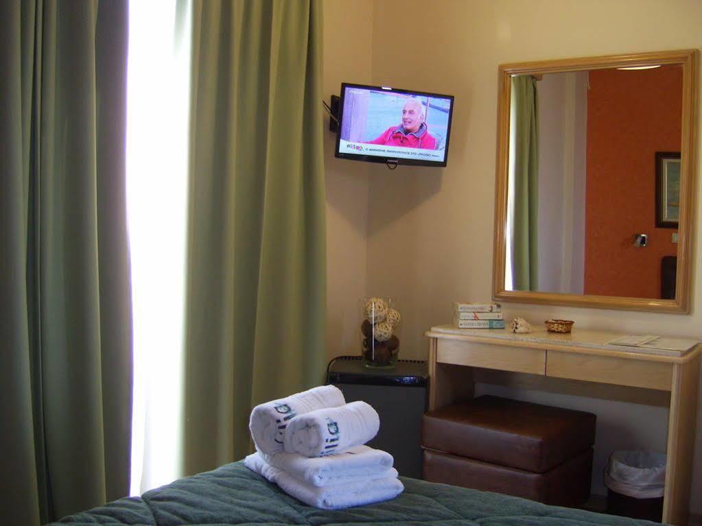 Hotel Lilia 2*