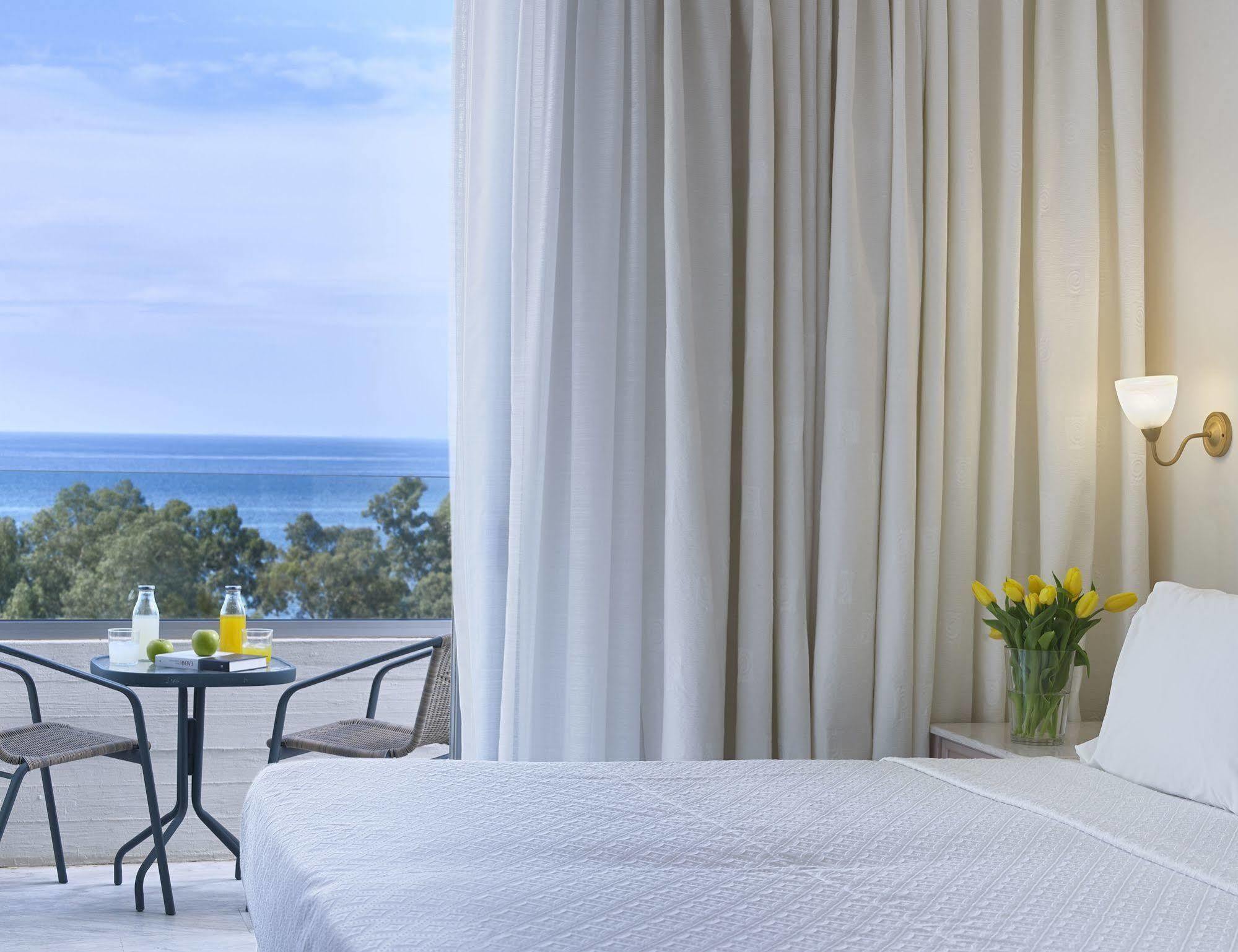 Amarilia Hotel