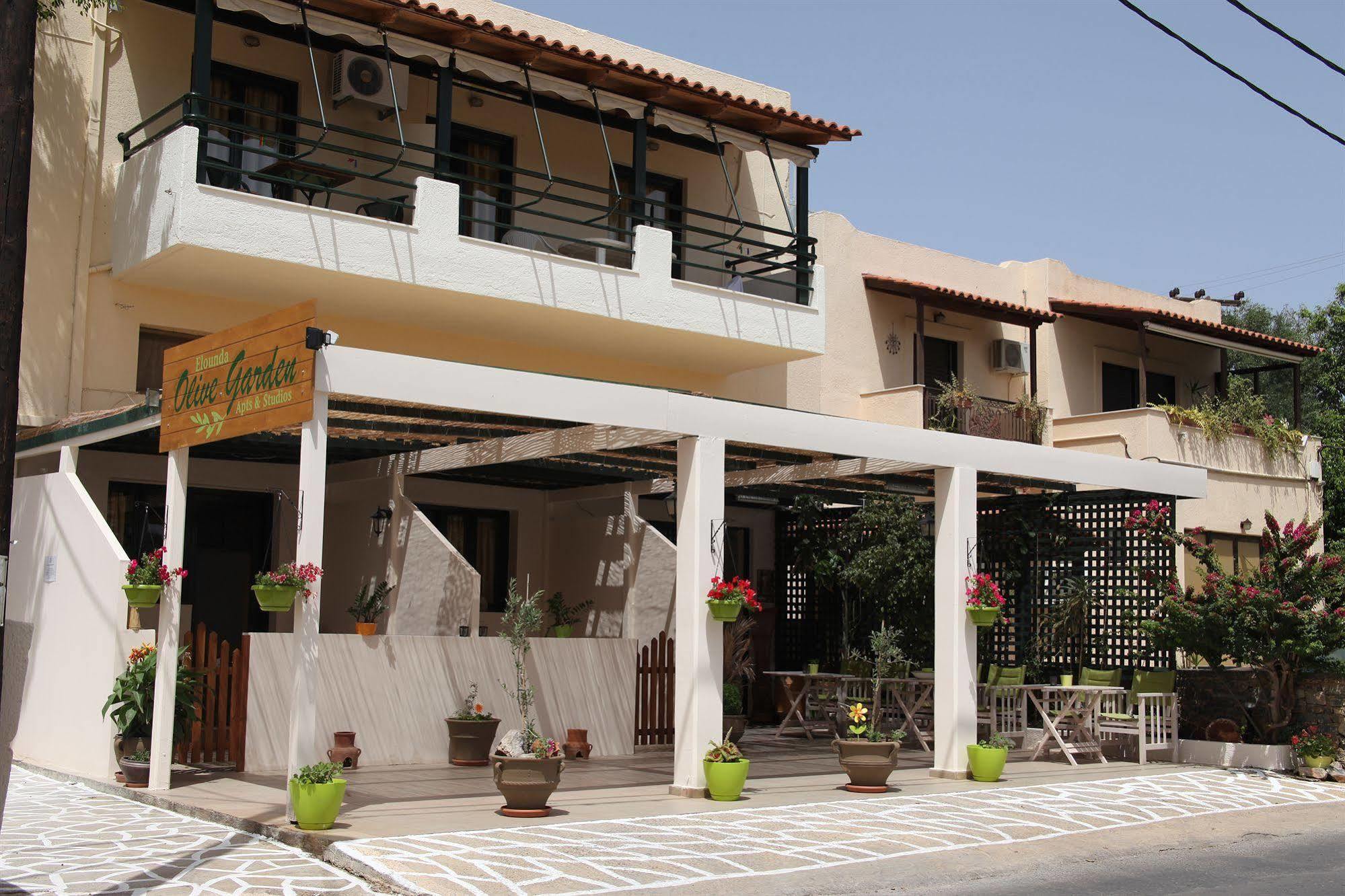 Olive Garden Apts & Apartment *