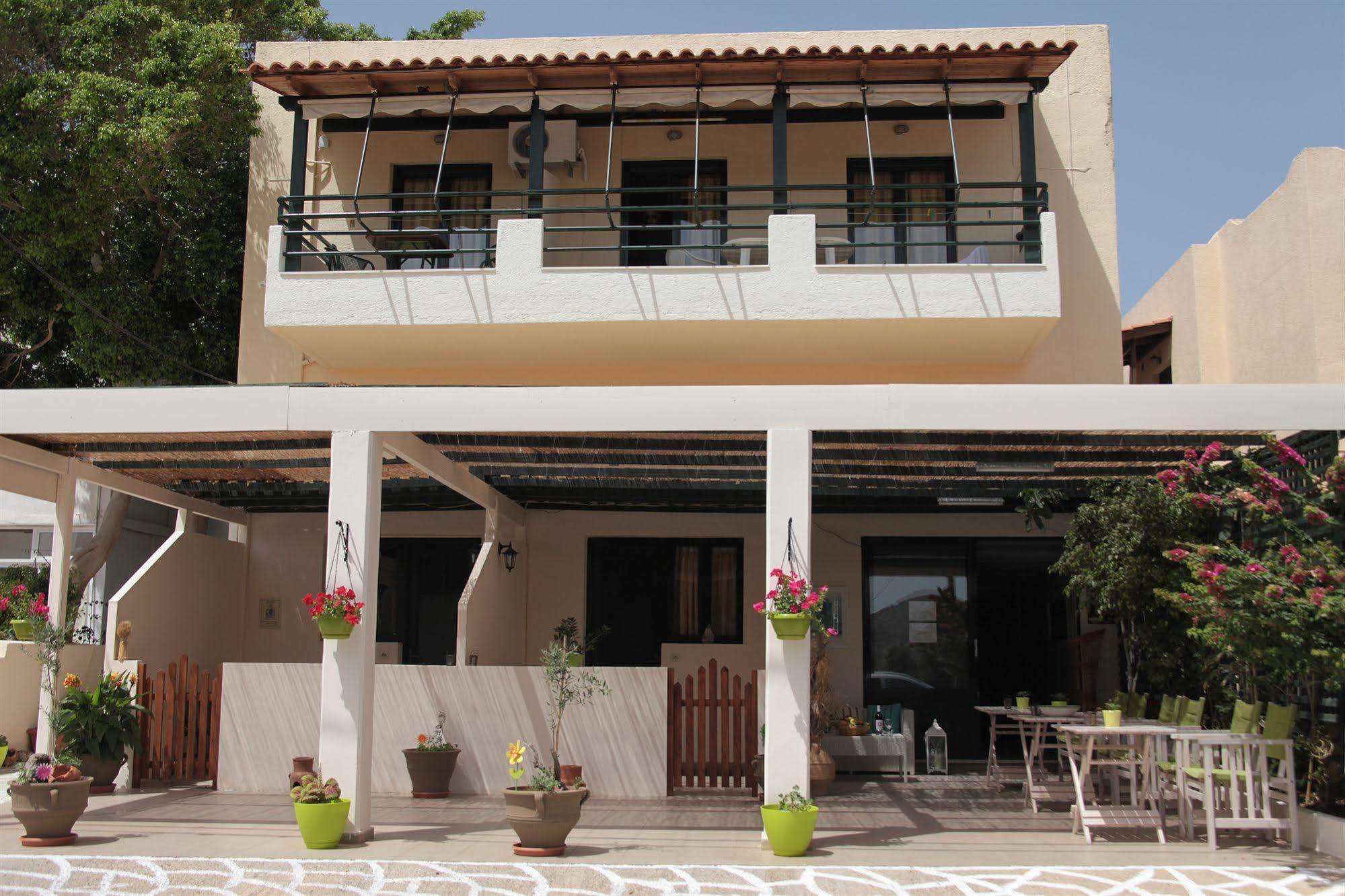 Olive Garden Apts & * Elounda (Crete)