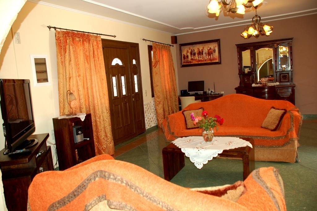 Paramonas Apartment *