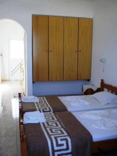Christina Hotel *