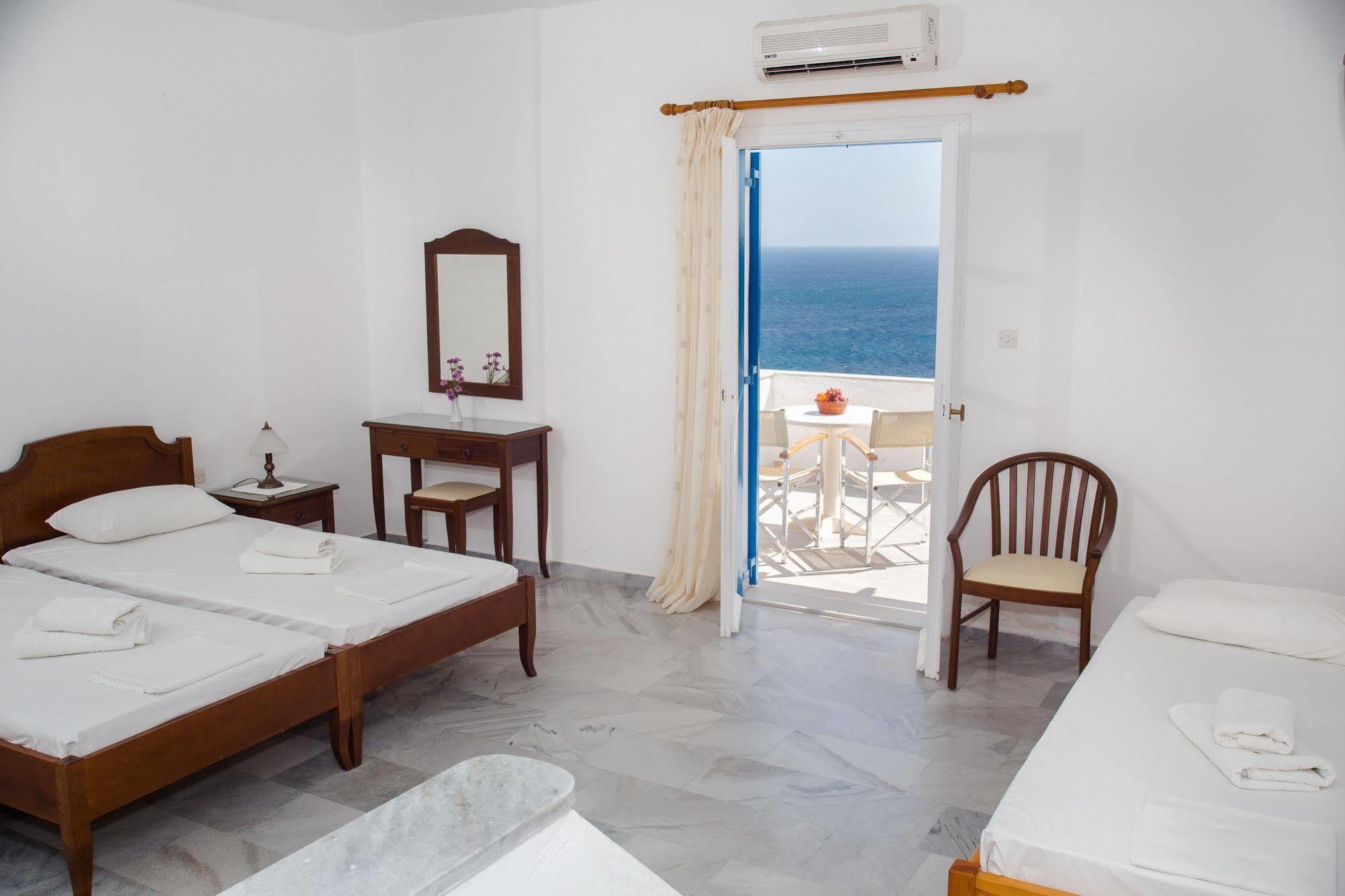 Aparthotel Arkas