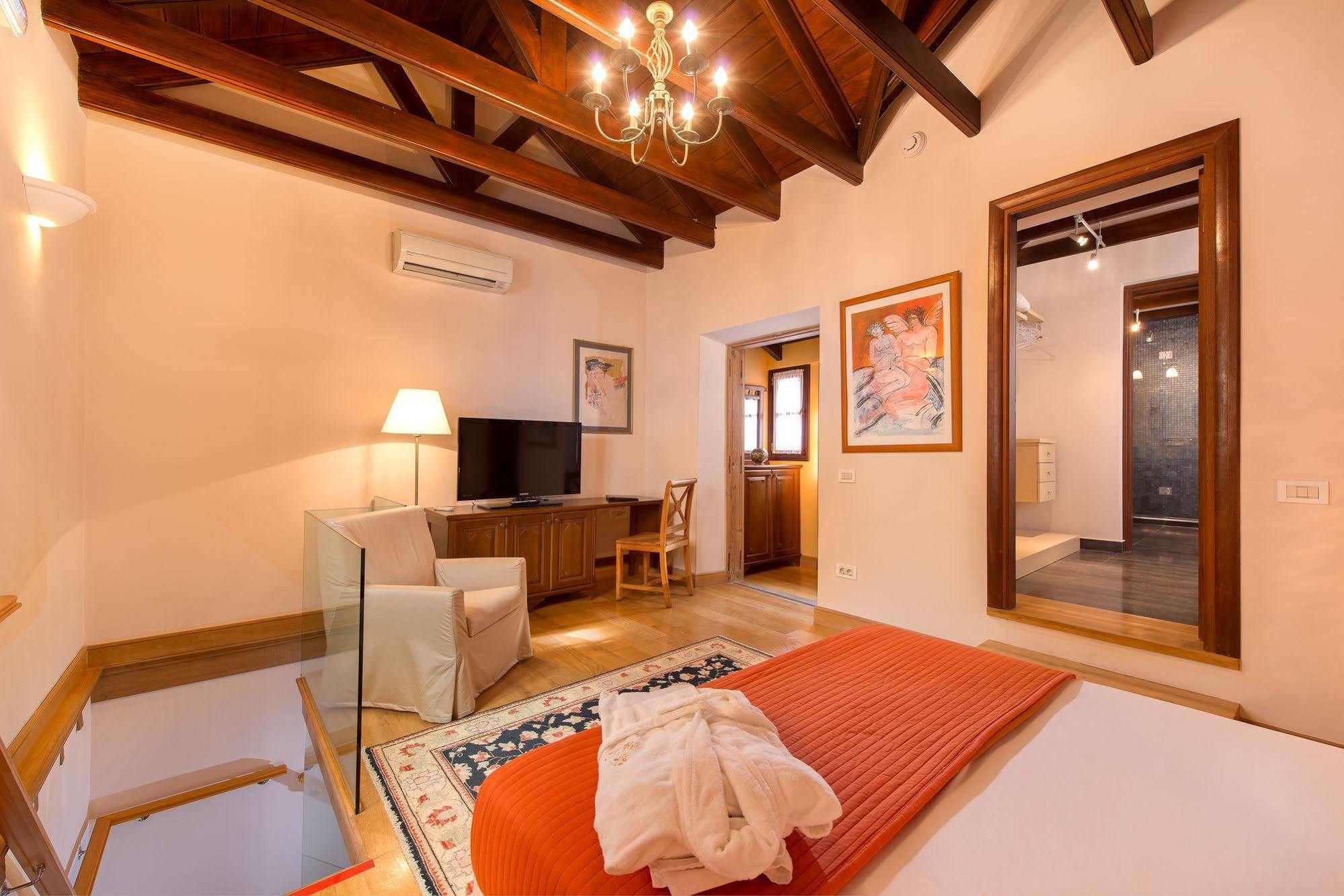 Hotel Rodos Niohori Elite Boutique 4*