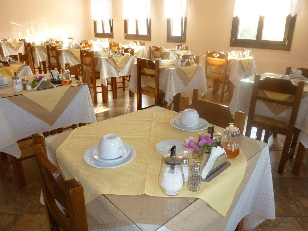Golden Sun Hotel