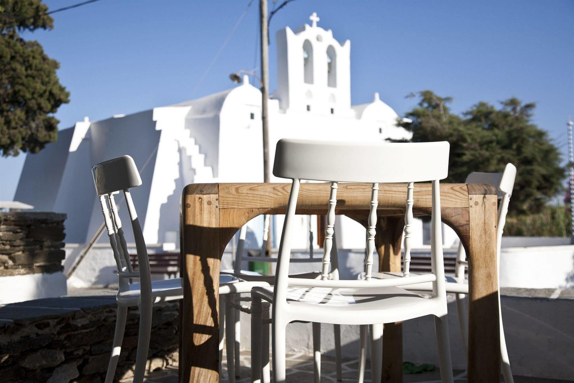 Smaragdi Hotel Artemonas