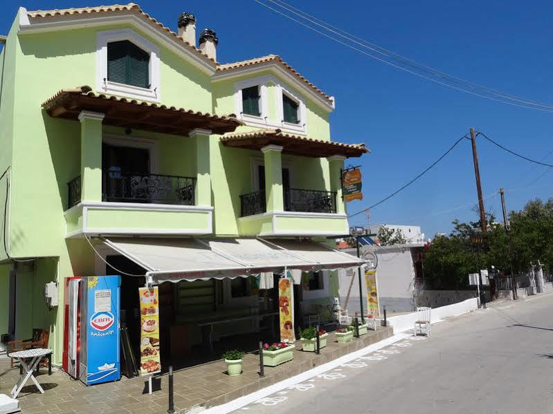 Aktaion II Hotel 3* Limenaria (Agistri)