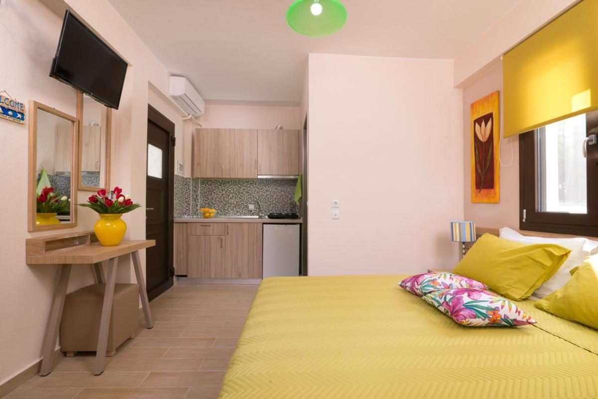 Ermioni Aparthotel *