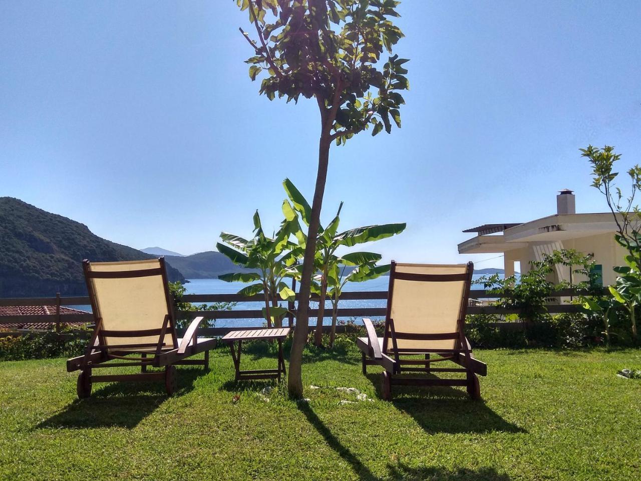 Guest house Elina Parga
