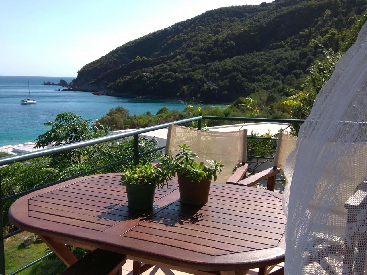 Elina Guest house