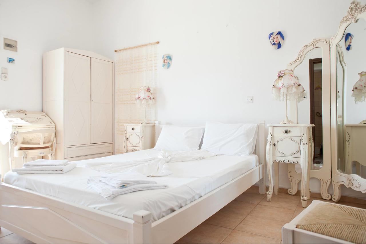 Hotel Albatross Livadi (Serifos)