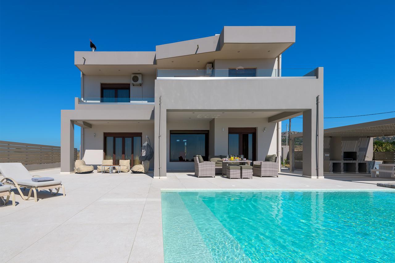 Alav Pool