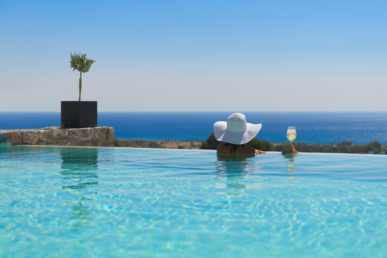 Villa Alav Pool