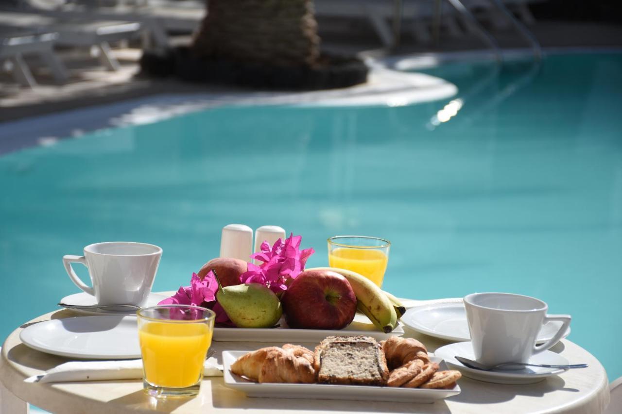 Arion Bay Santorini 3* Kamari (Santorini)