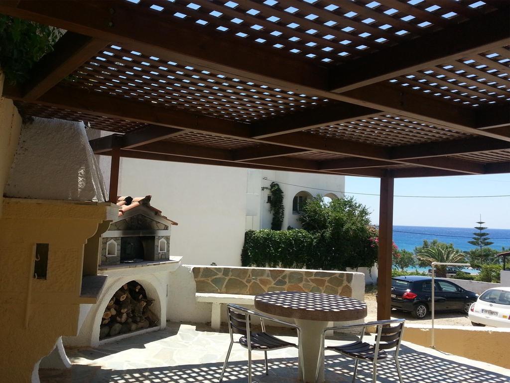 Perigiali * Makry Gialos (Crete)
